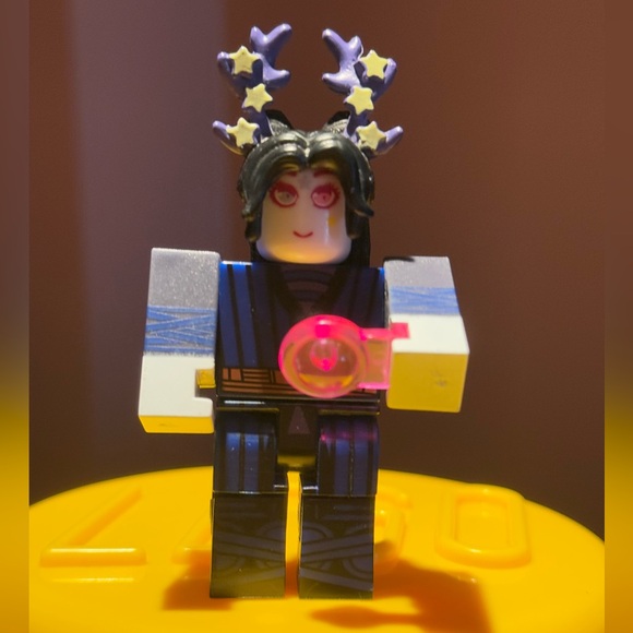 Roblox Boundless Reverie Action Figure - Picture 7 of 14